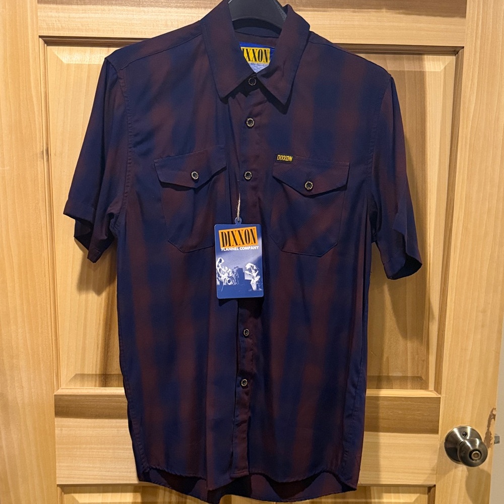 DIXXON Men's Navy and Burgundy Checkered Shirt